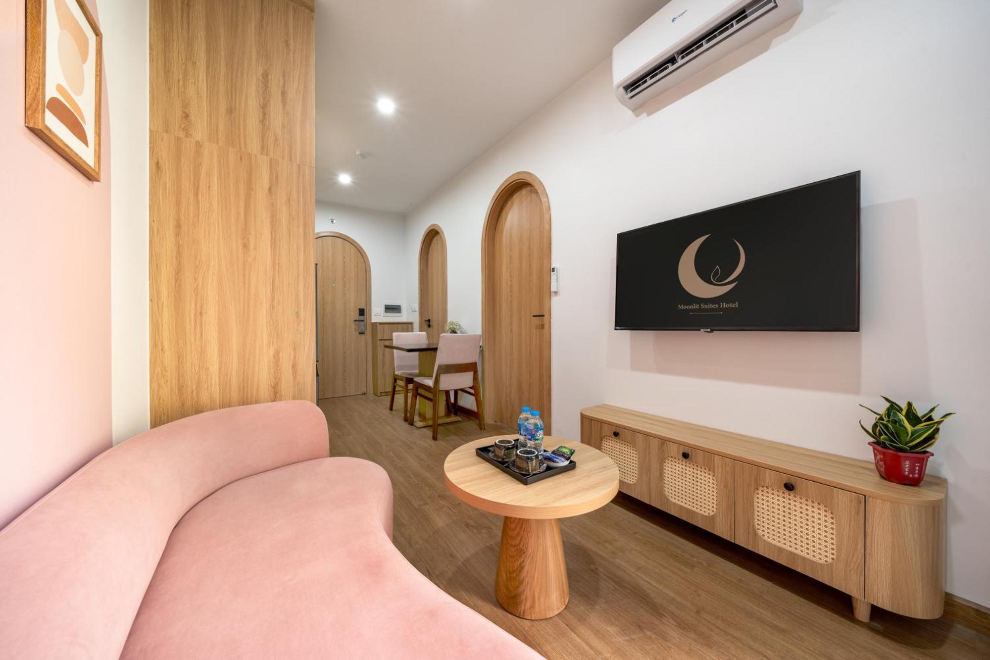Moonlit Serviced Apartment Ханой Экстерьер фото